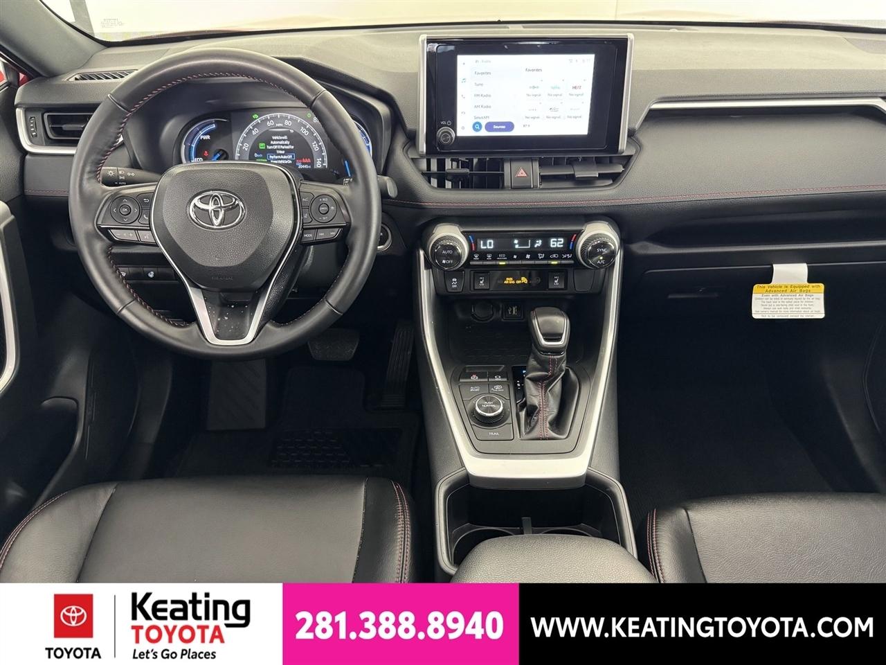 Toyota RAV4 Plug-In Hybrid SE 2025