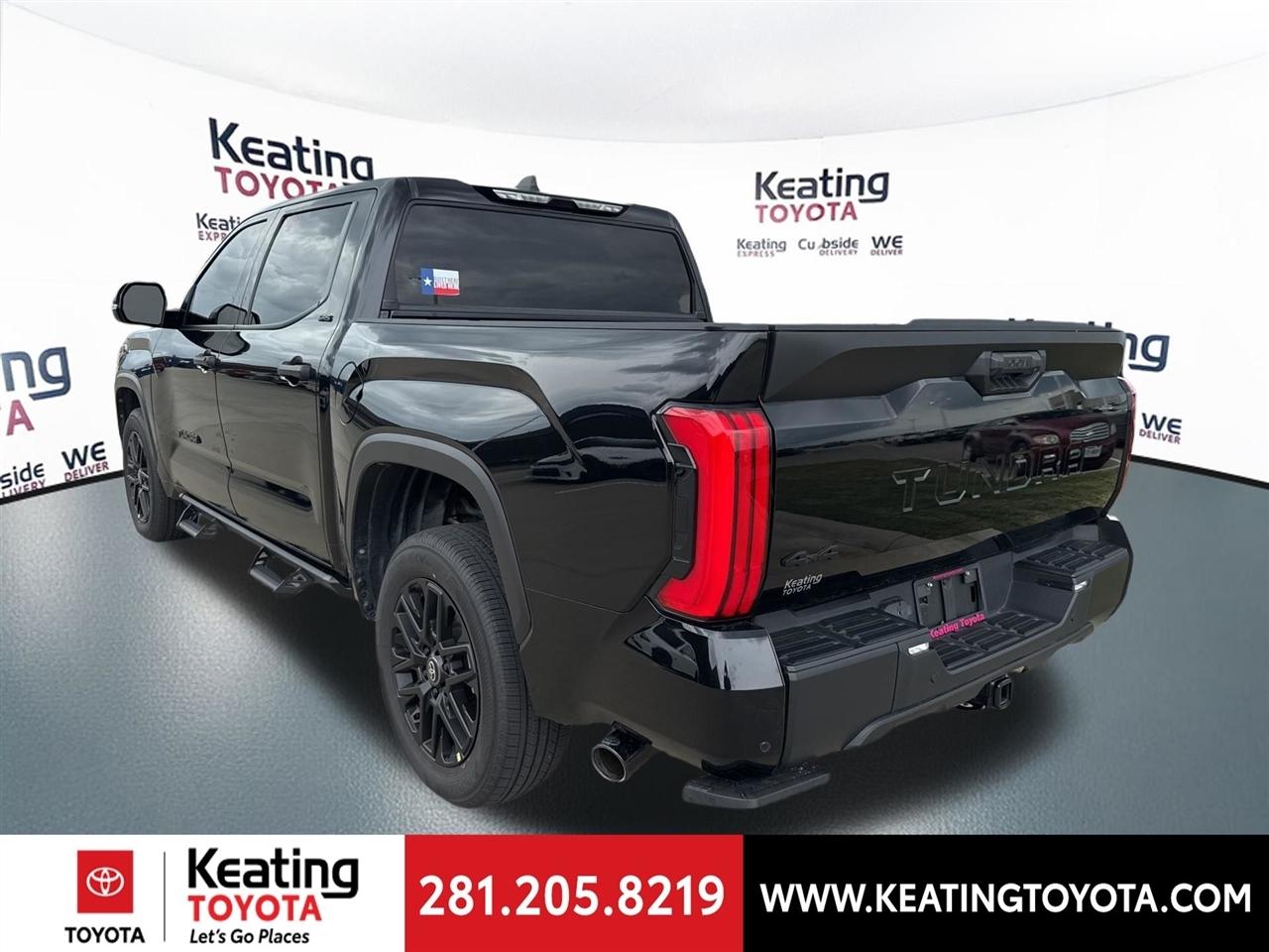 Toyota Tundra SR5 CrewMax 4WD 2024