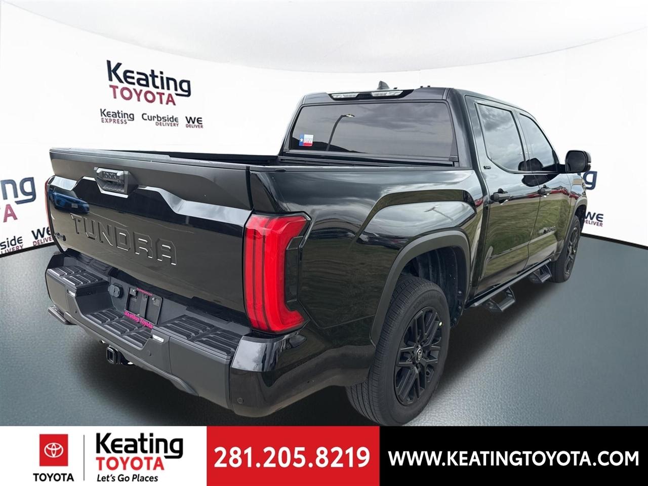 Toyota Tundra SR5 CrewMax 4WD 2024