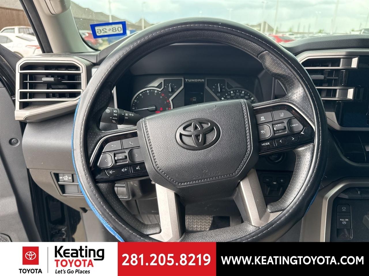 Toyota Tundra SR5 CrewMax 4WD 2024