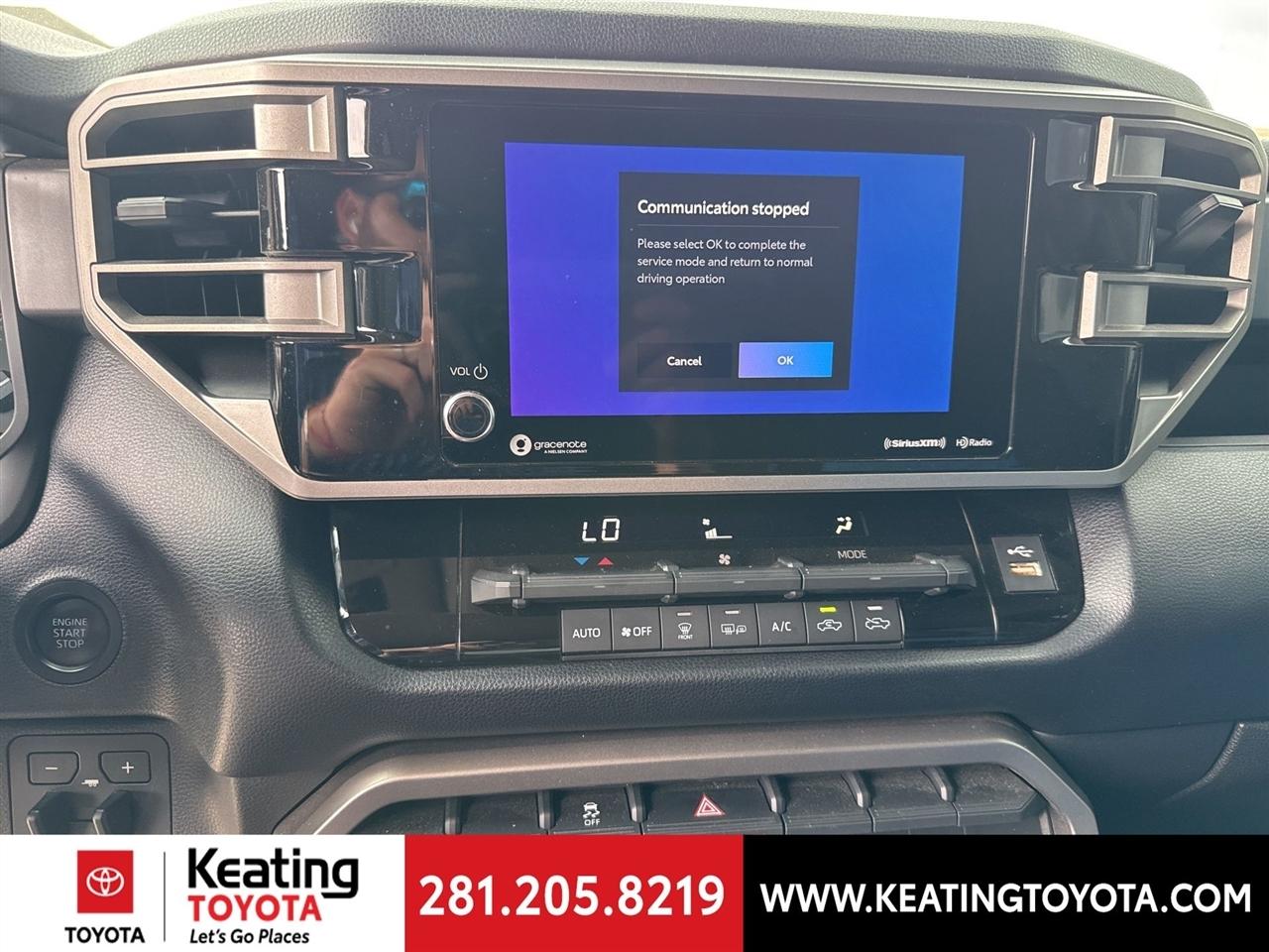 Toyota Tundra SR5 CrewMax 4WD 2024