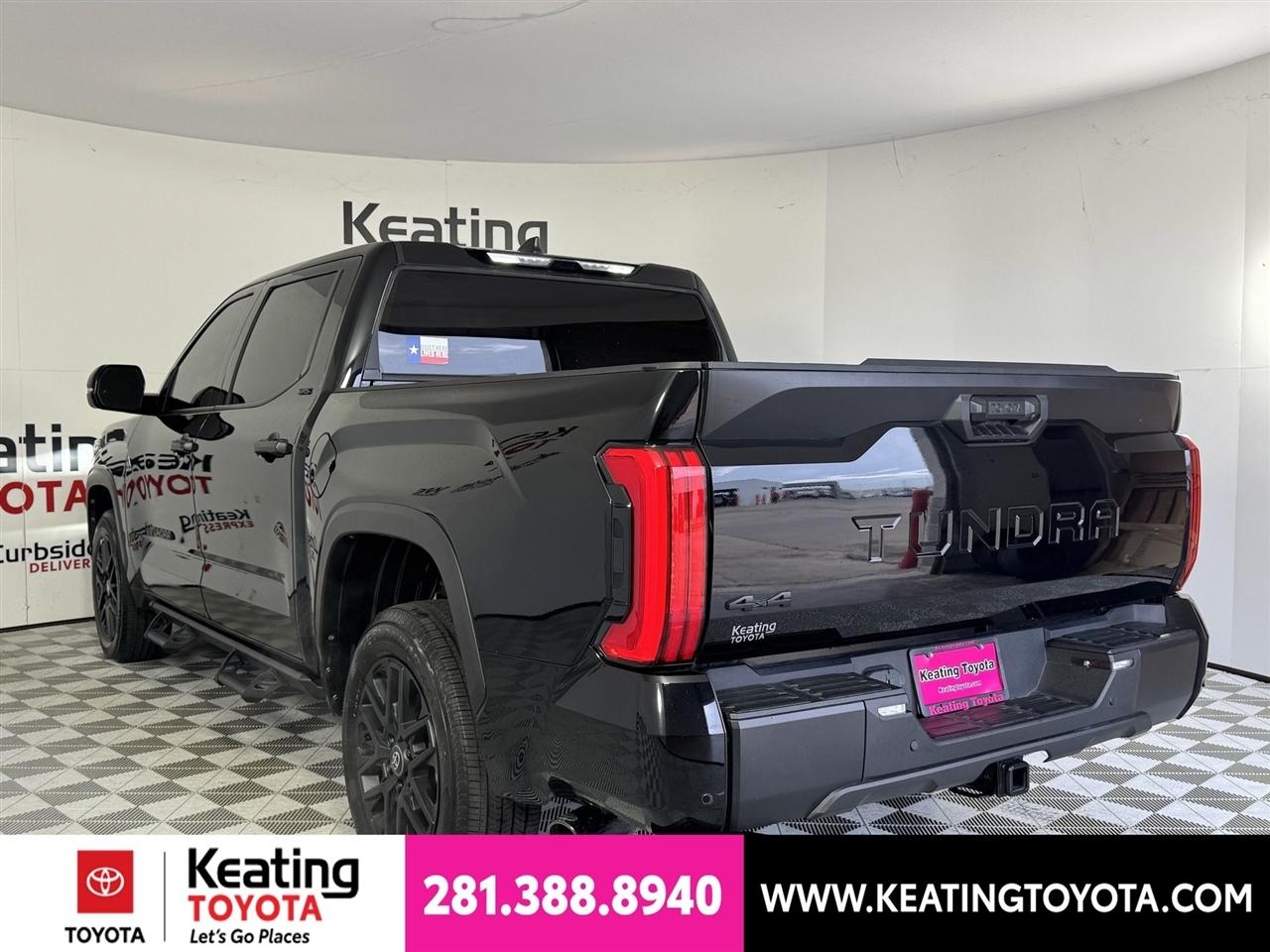 Toyota Tundra SR5 CrewMax 4WD 2024