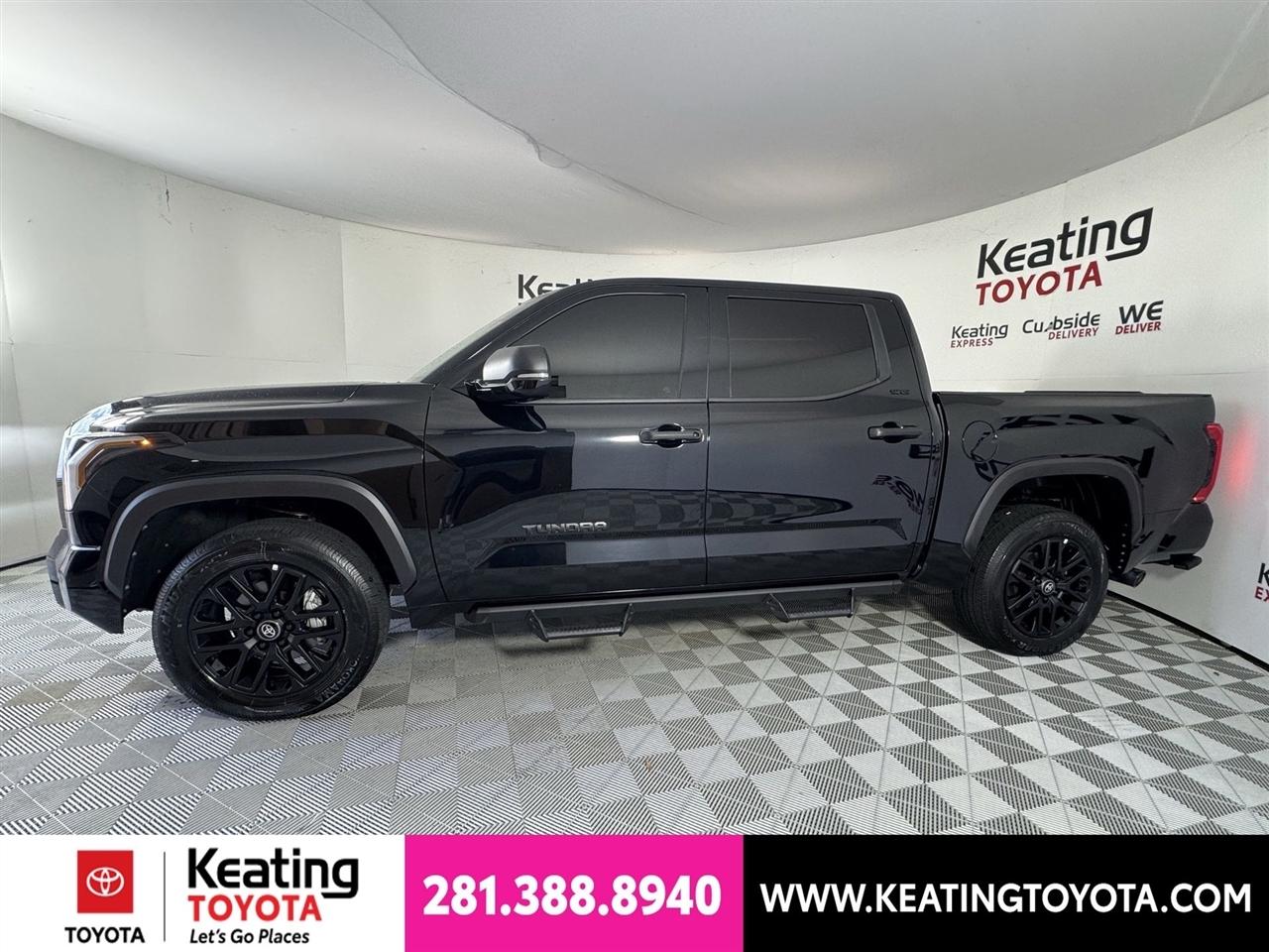Toyota Tundra SR5 CrewMax 4WD 2024