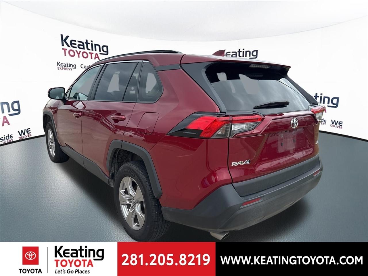 Toyota RAV4 XLE 2025