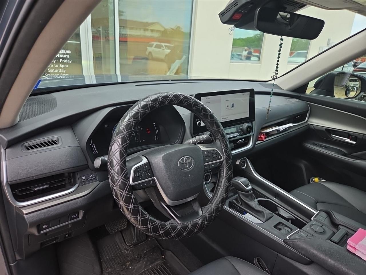 Toyota Grand Highlander XLE 2024