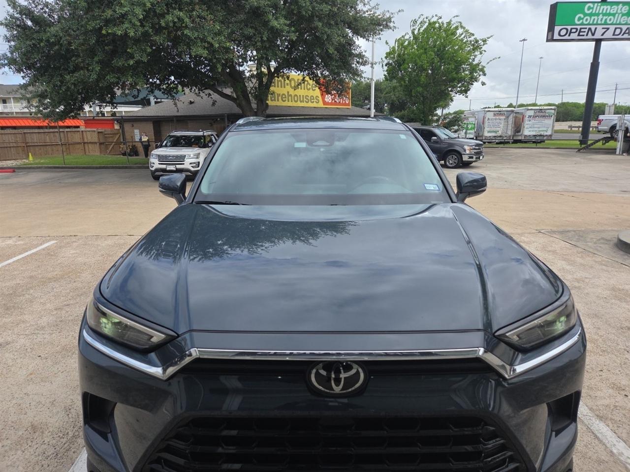 Toyota Grand Highlander XLE 2024