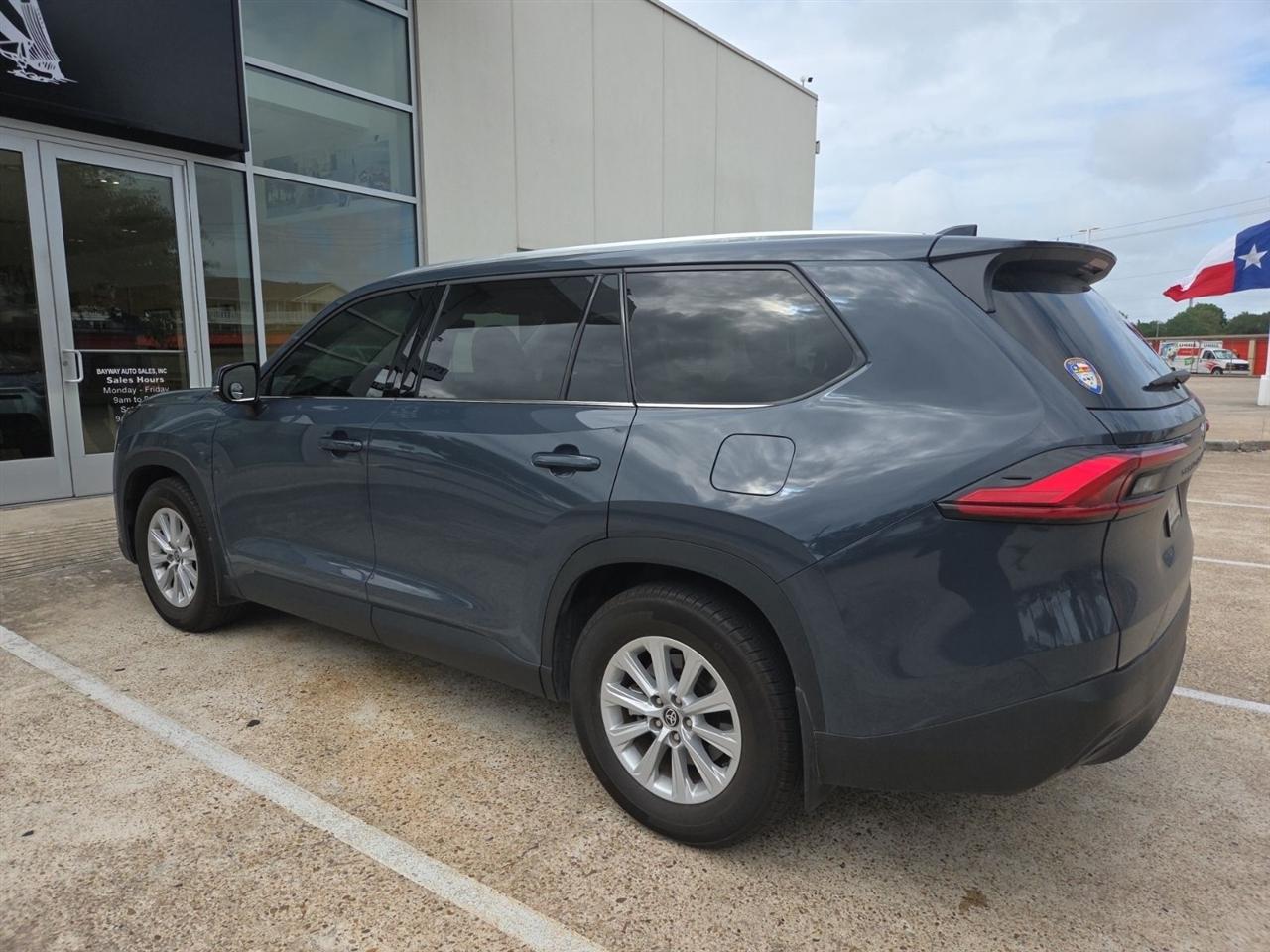 Toyota Grand Highlander XLE 2024