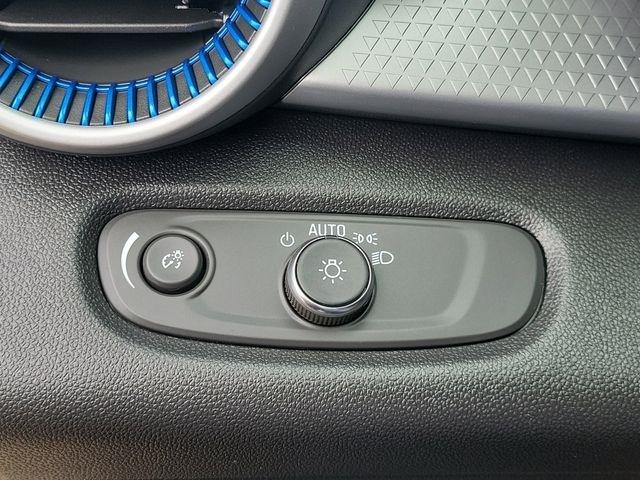 Chevrolet Trax LS 2025