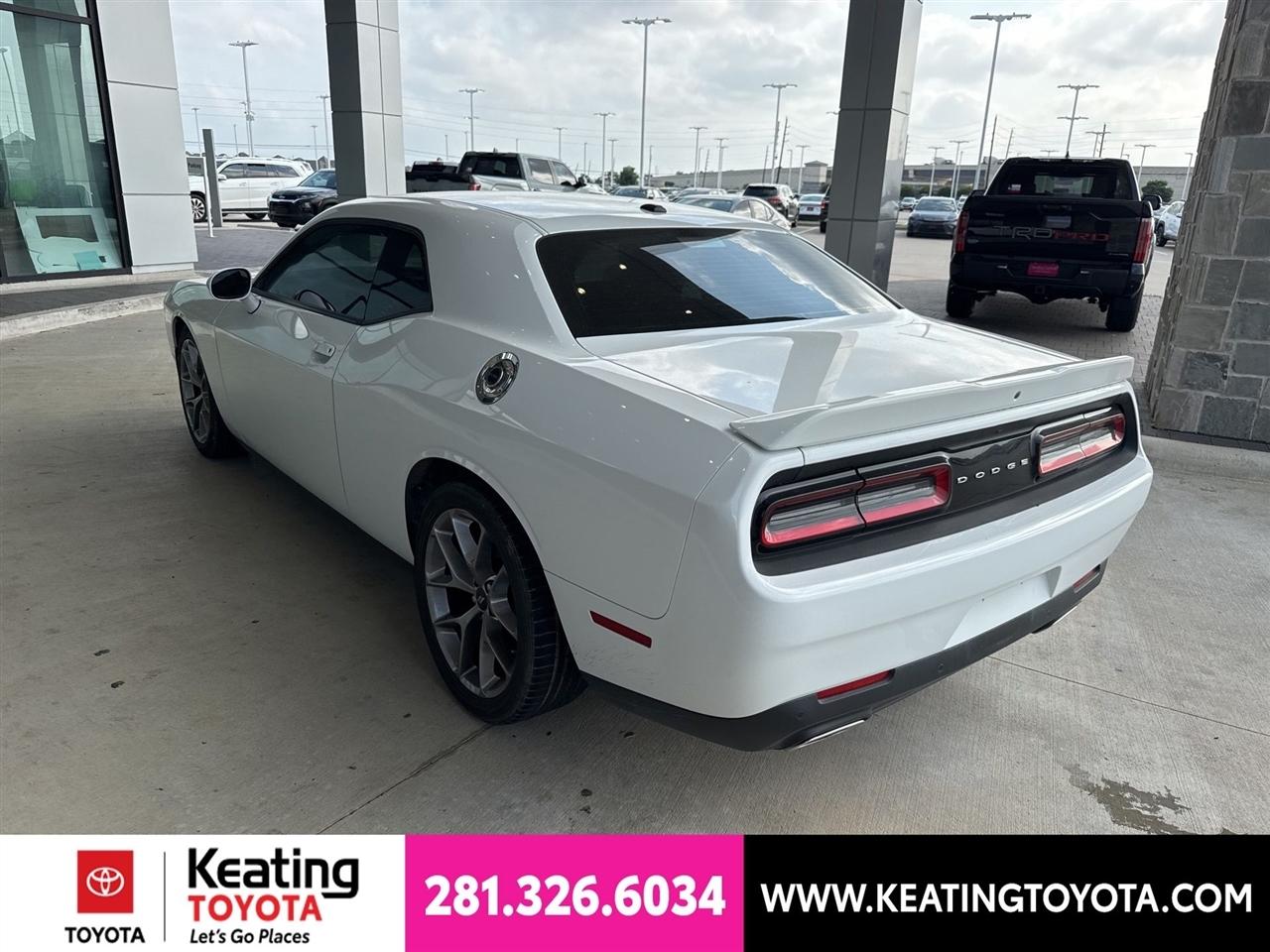Dodge Challenger GT 2022