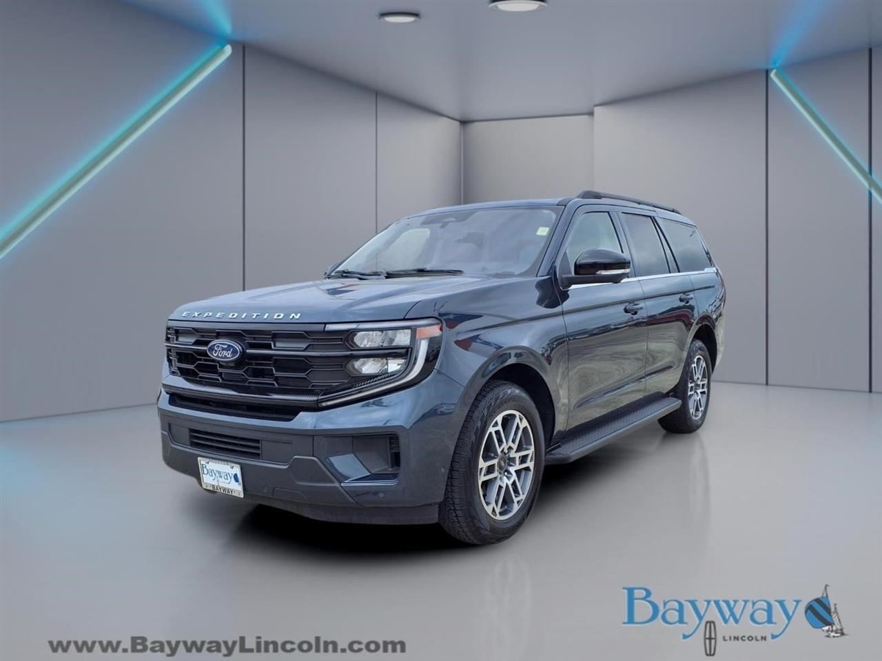 Ford Expedition Active 4WD 2025