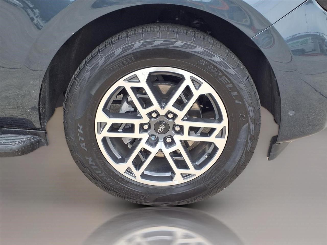 Ford Expedition Active 4WD 2025