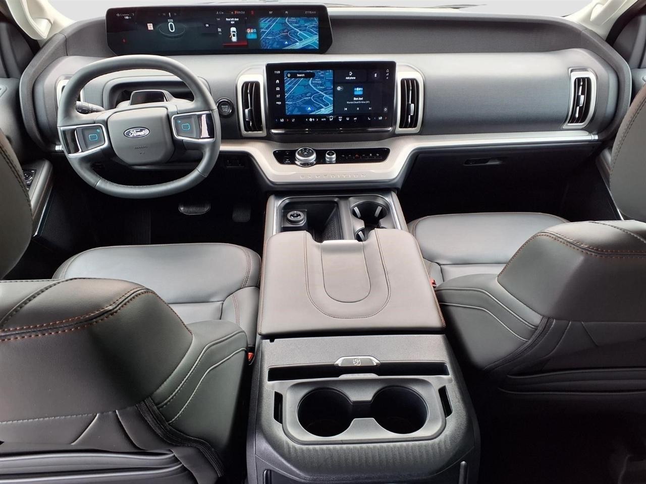 Ford Expedition Active 4WD 2025