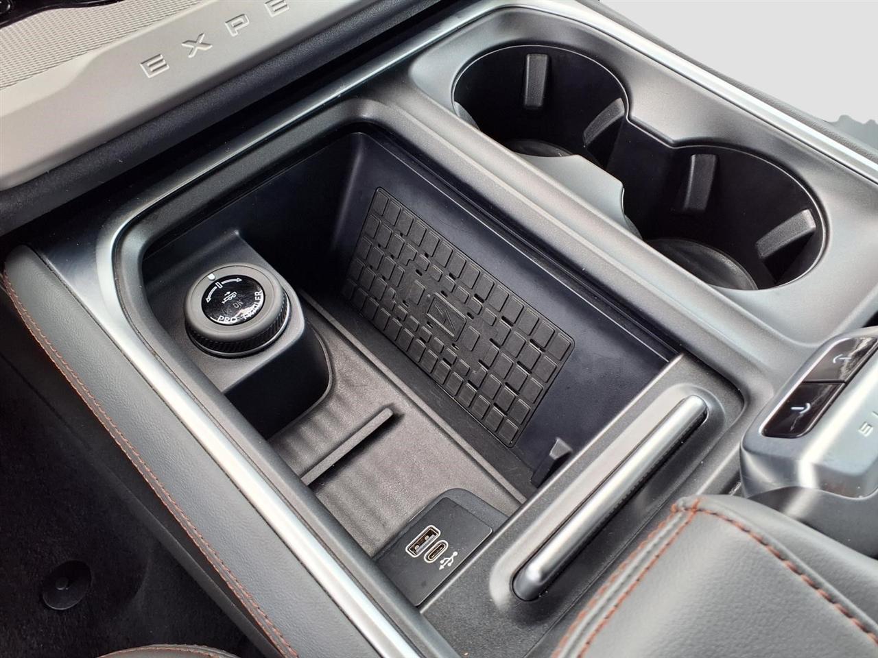Ford Expedition Active 4WD 2025