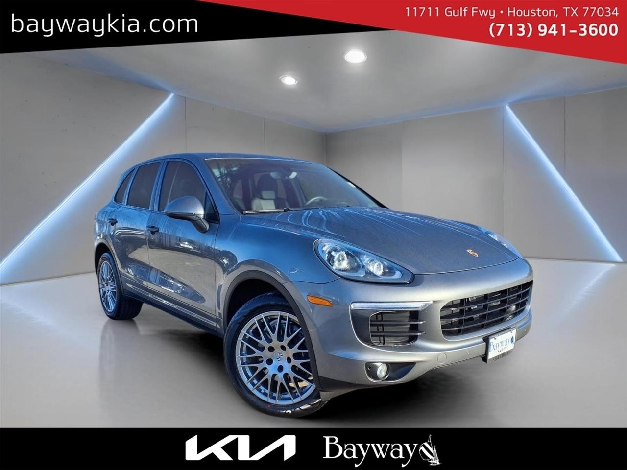 Porsche Cayenne Base 2017