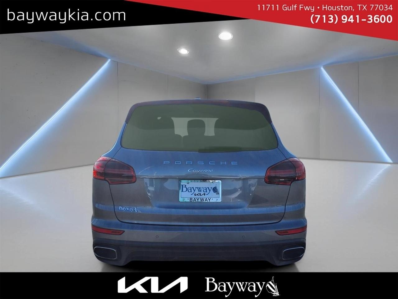 Porsche Cayenne Base 2017