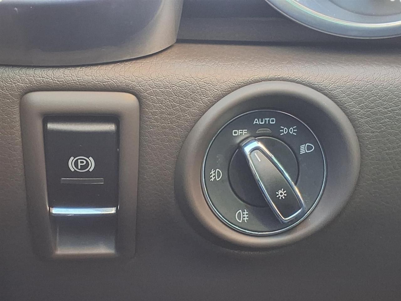 Porsche Cayenne Base 2017