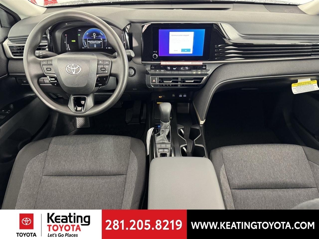 Toyota Camry Hybrid XLE 2026