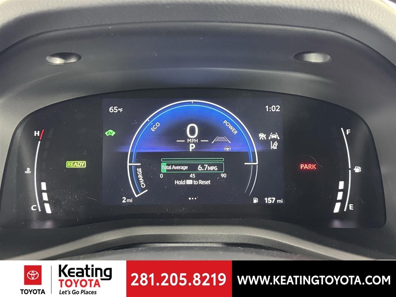 Toyota Camry Hybrid XLE 2026