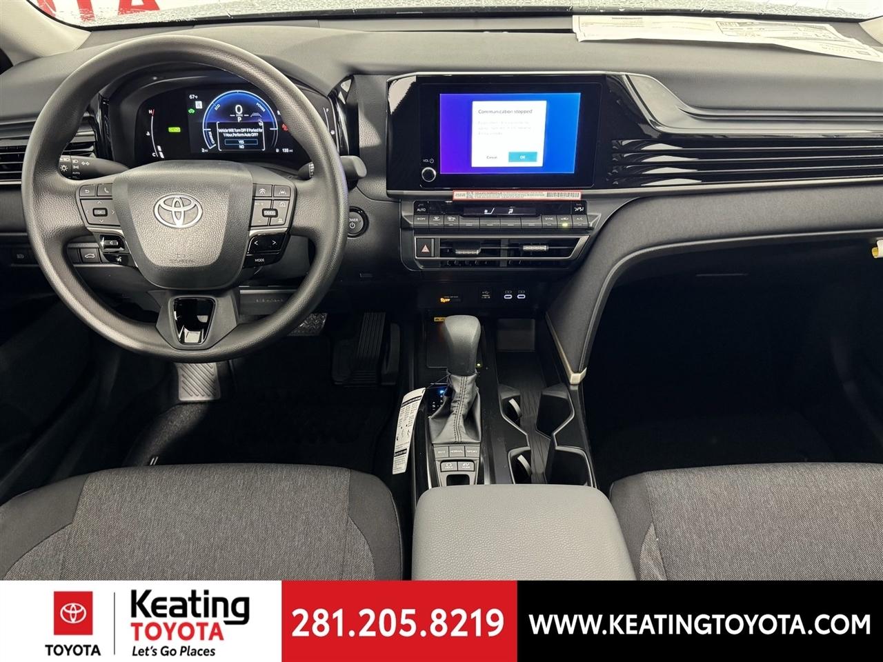 Toyota Camry Hybrid XLE 2026