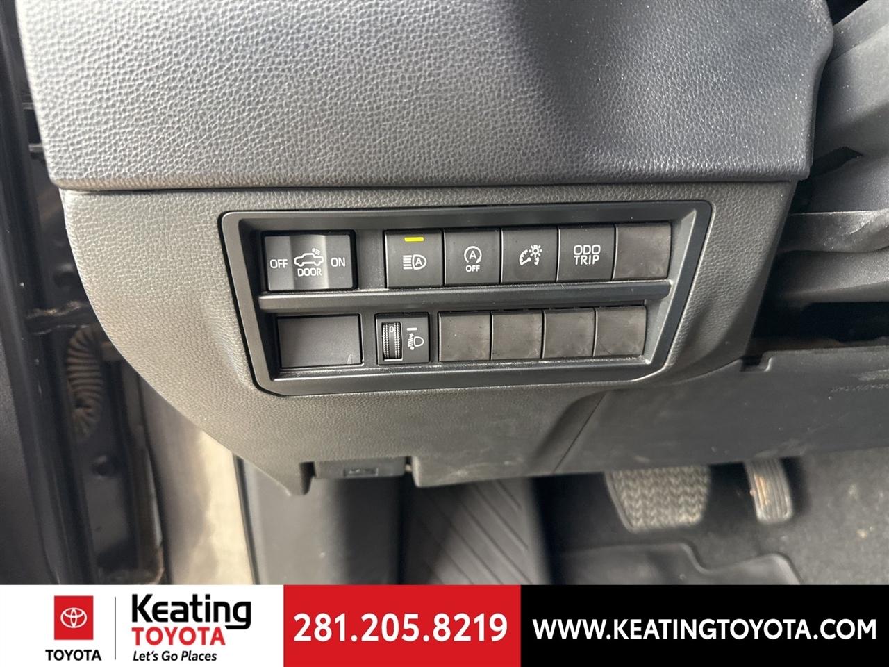 Toyota Tundra SR5 CrewMax 2WD 2023