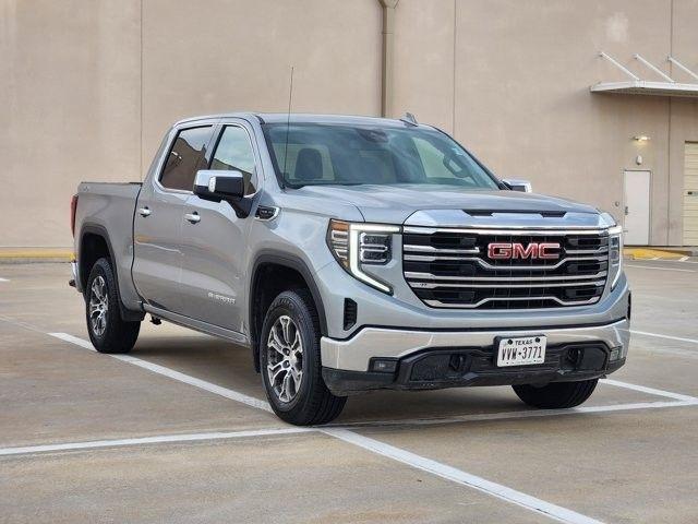 GMC Sierra 1500 SLT Crew Cab 4WD 2025