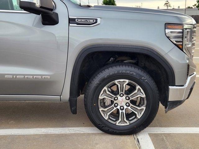 GMC Sierra 1500 SLT Crew Cab 4WD 2025