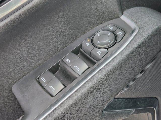 GMC Sierra 1500 SLT Crew Cab 4WD 2025