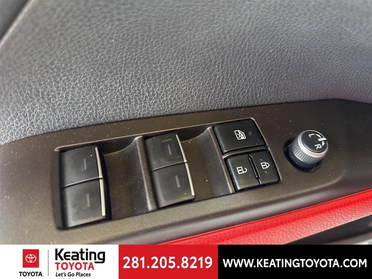 Toyota Camry XSE V6 2022