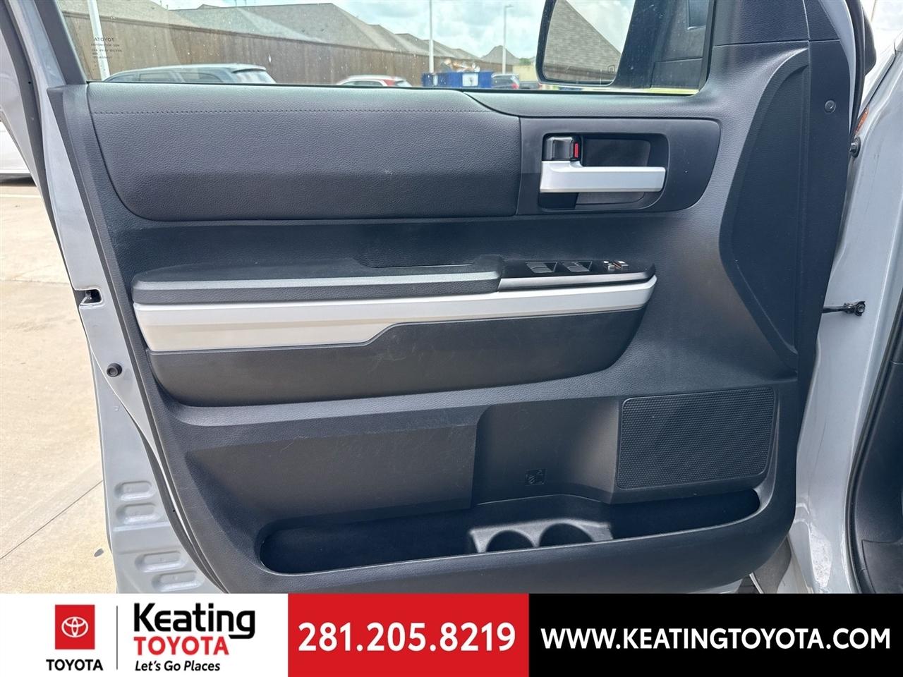 Toyota Tundra SR5 4.6L V8 Double Cab 4WD 2019