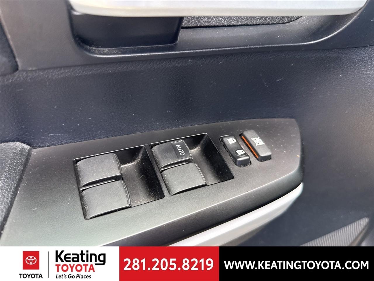 Toyota Tundra SR5 4.6L V8 Double Cab 4WD 2019