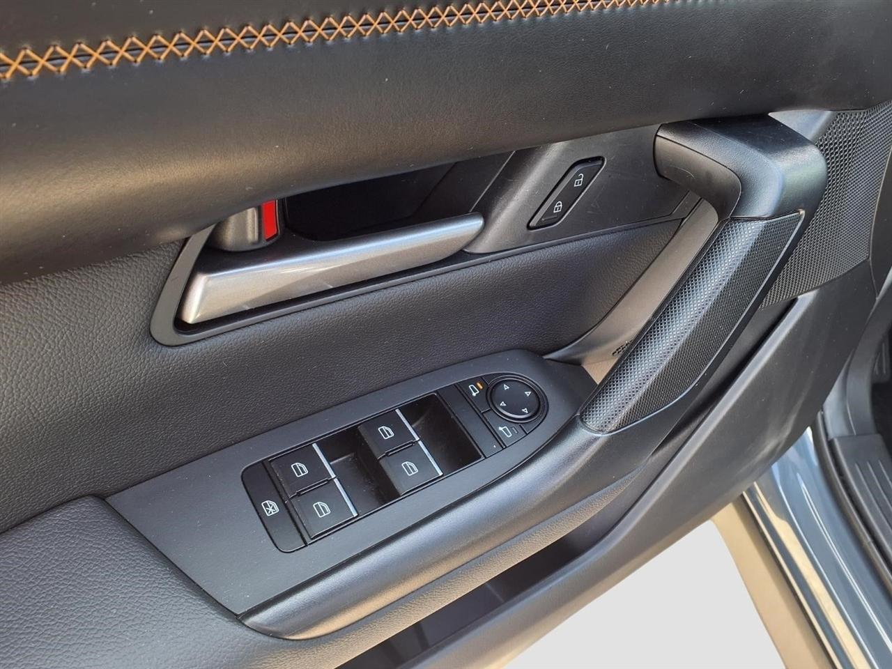 Mazda CX-50 Hybrid Premium 2025