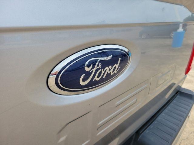 Ford F-150 XLT SuperCrew 5.5-ft. Bed 4WD 2023