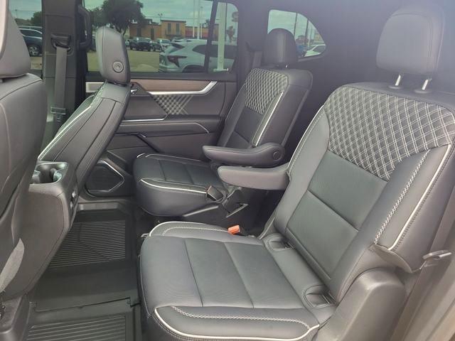 GMC Acadia Denali 2025