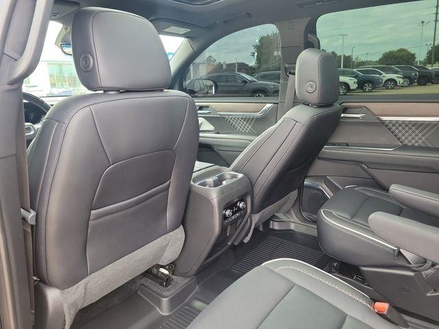 GMC Acadia Denali 2025