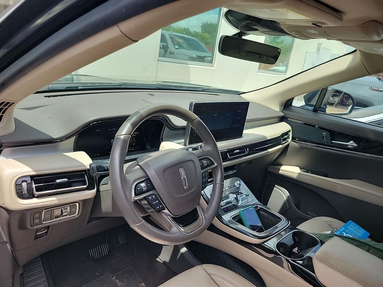 Lincoln Nautilus Base 2023