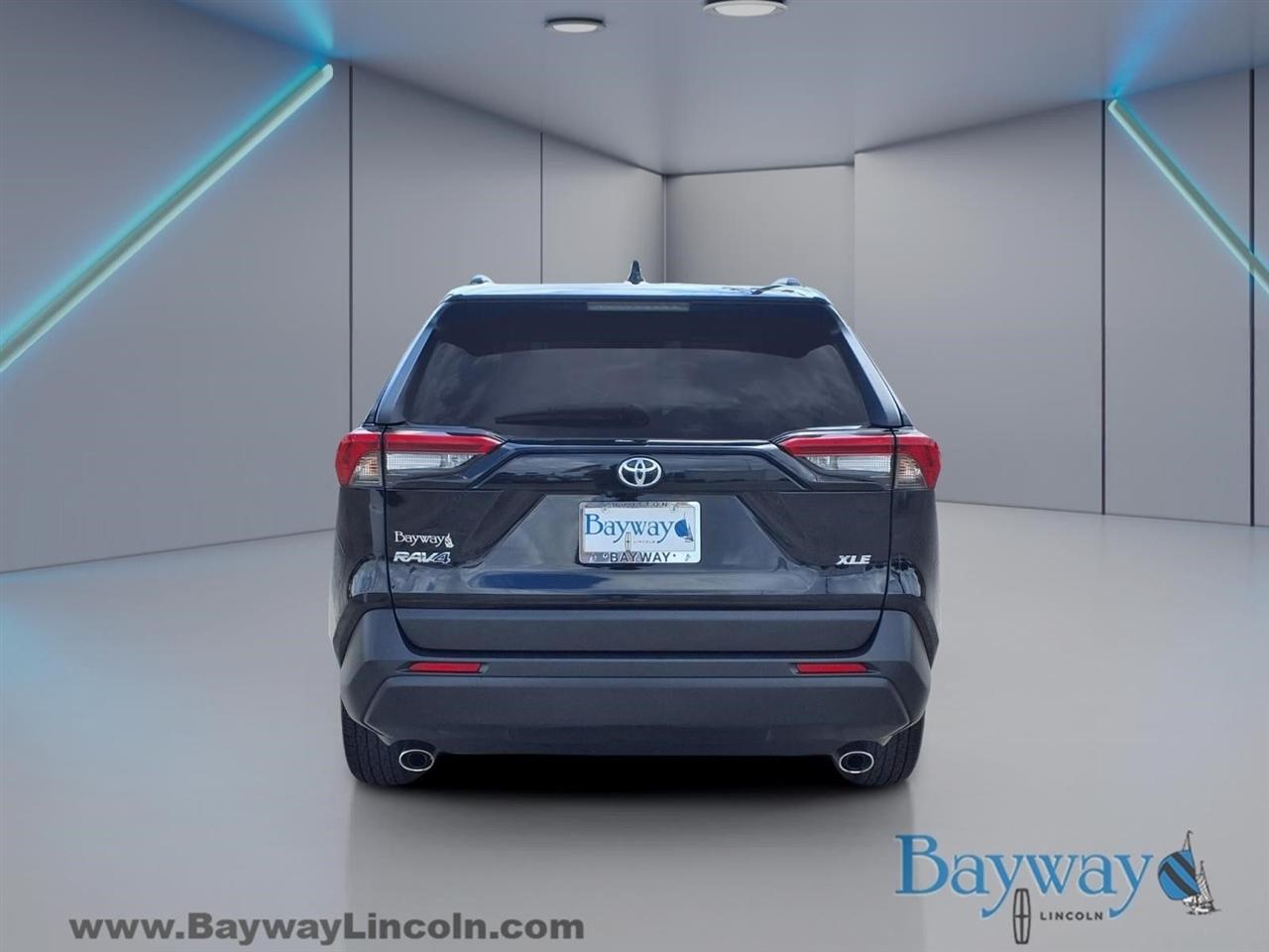 Toyota RAV4 XLE 2023