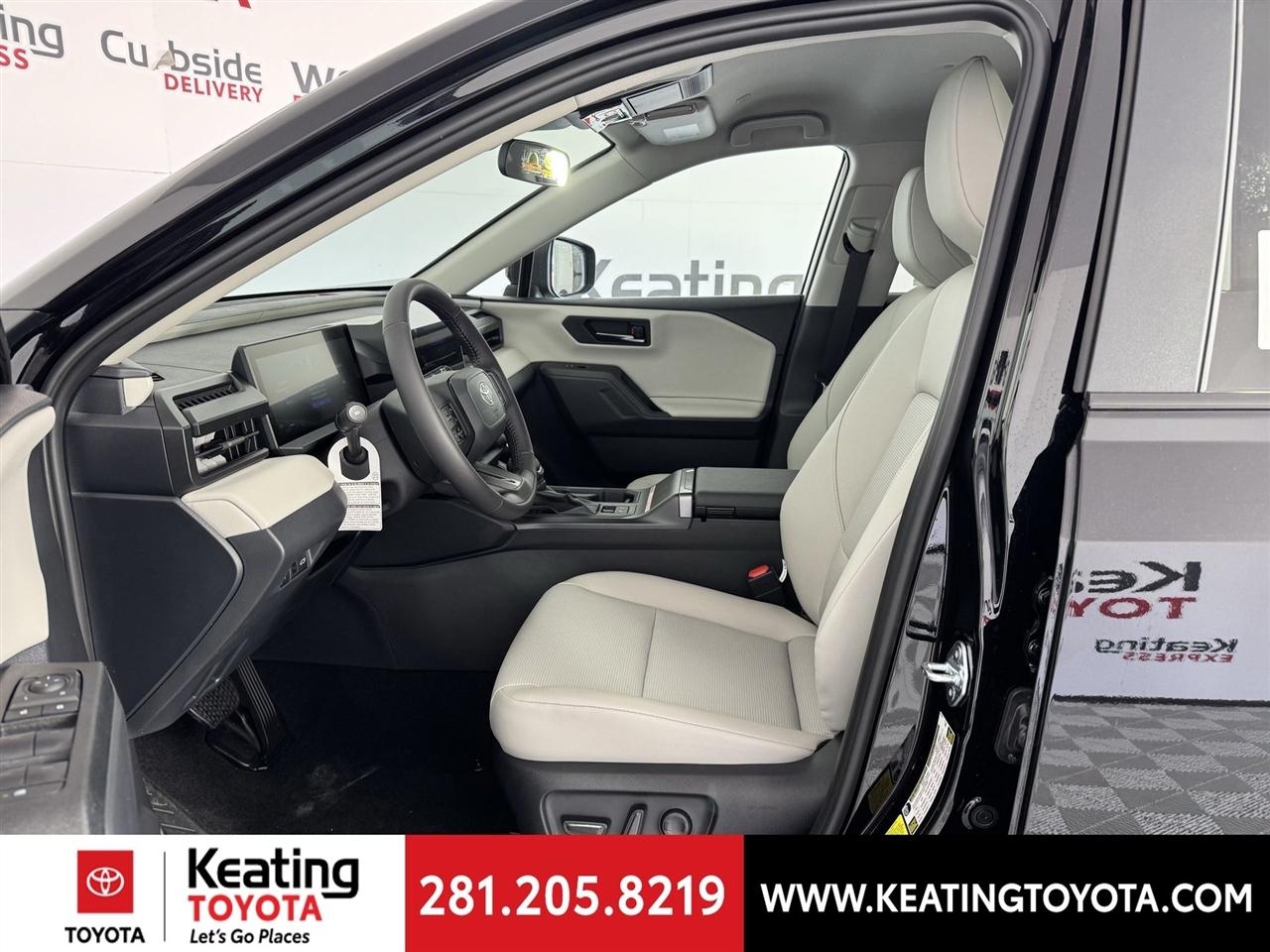 Toyota RAV4 Hybrid LE AWD 2026