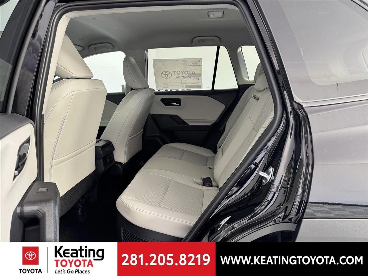 Toyota RAV4 Hybrid LE AWD 2026