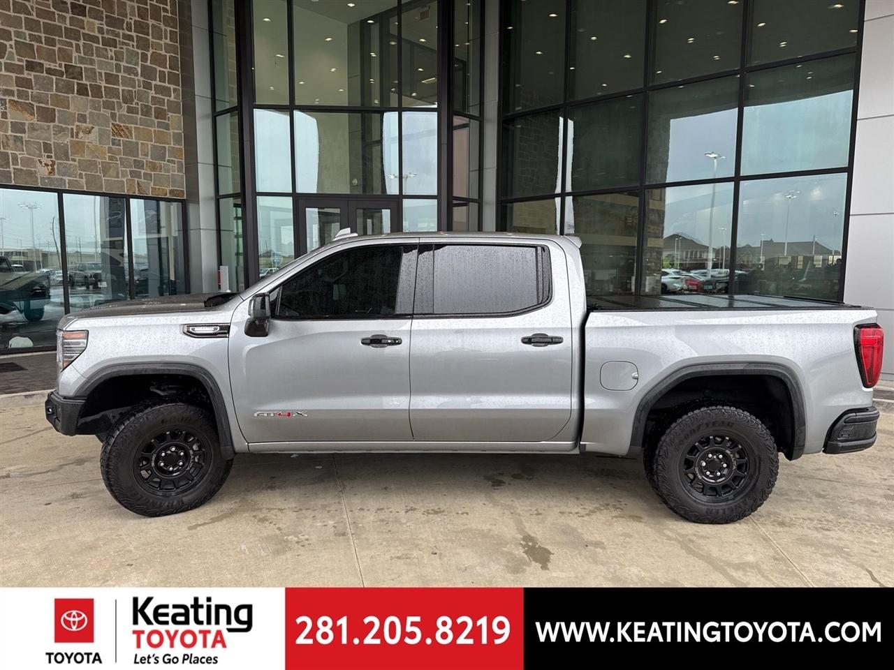 GMC Sierra 1500 AT4X Crew Cab 4WD 2024