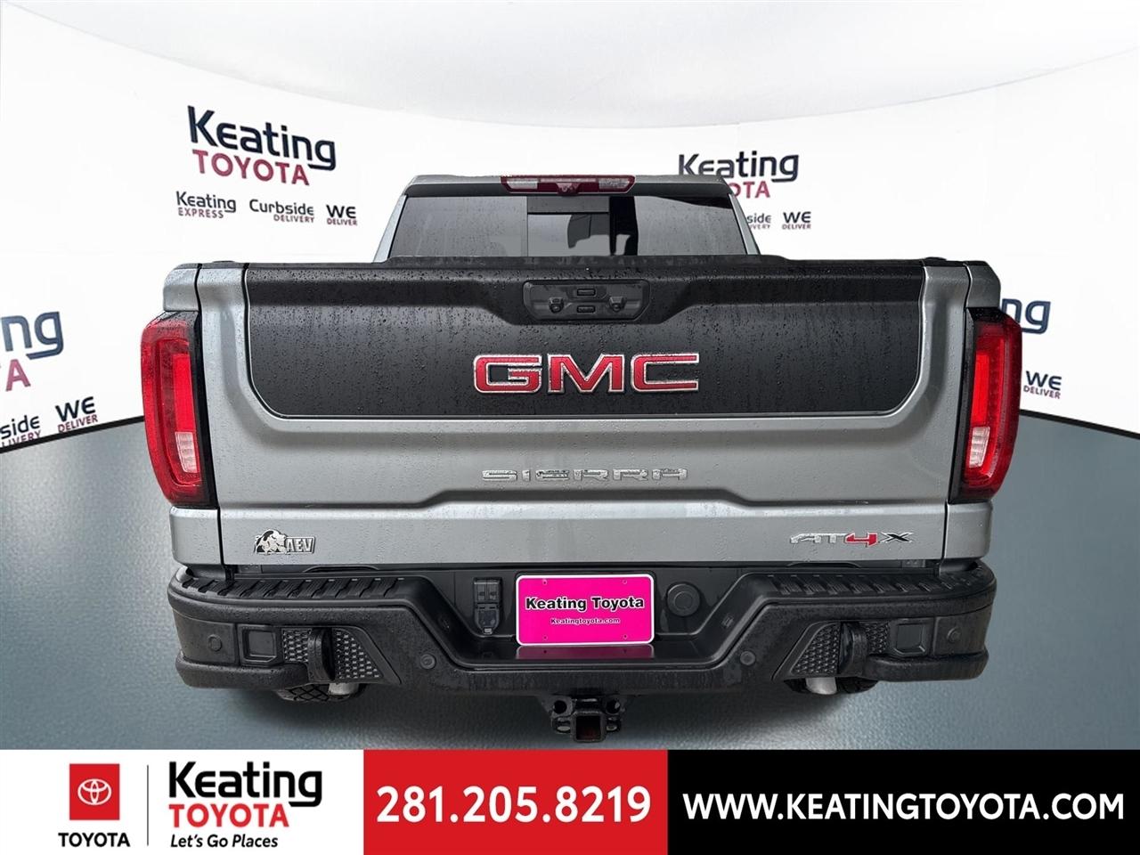GMC Sierra 1500 AT4X Crew Cab 4WD 2024