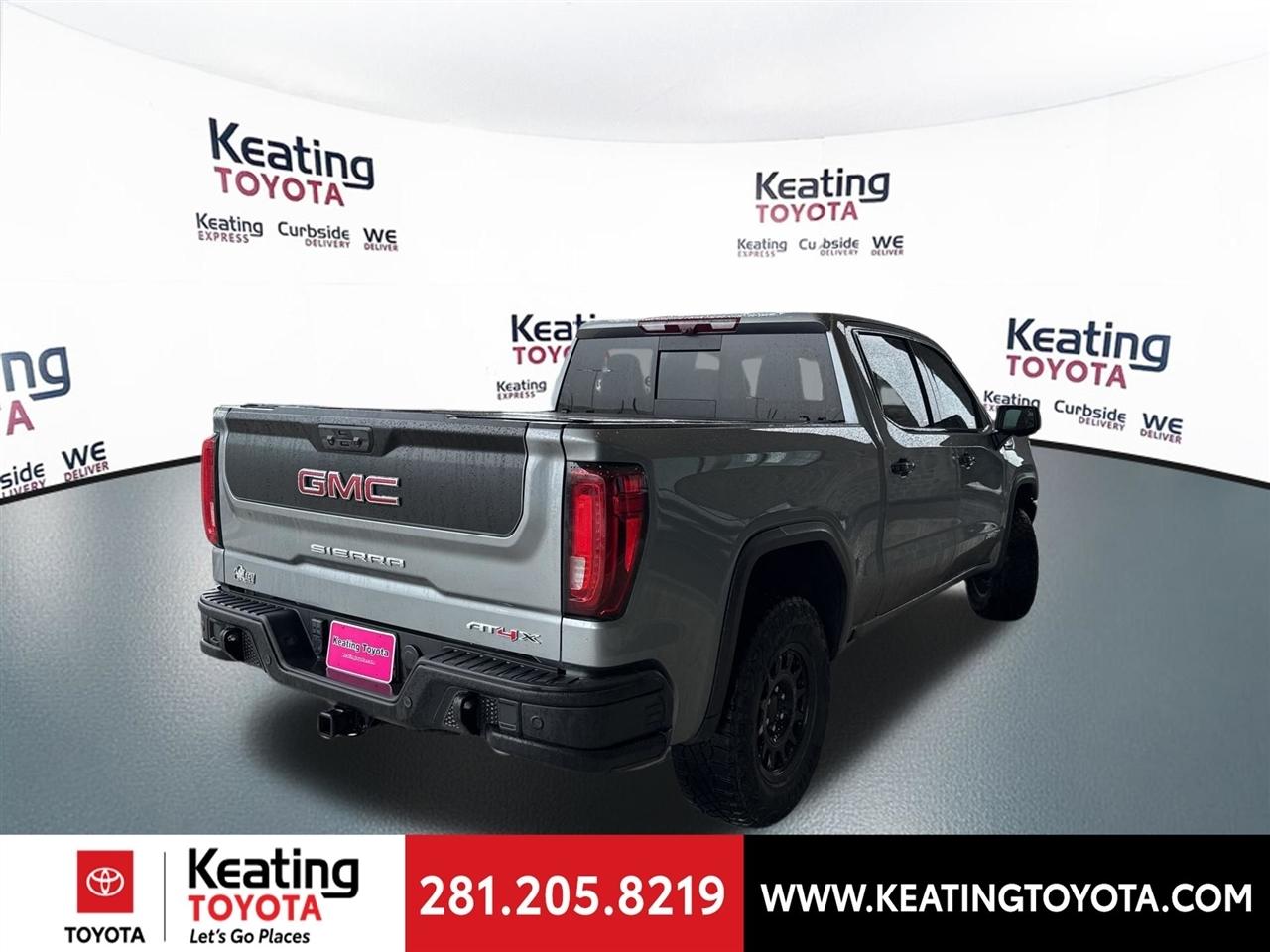 GMC Sierra 1500 AT4X Crew Cab 4WD 2024
