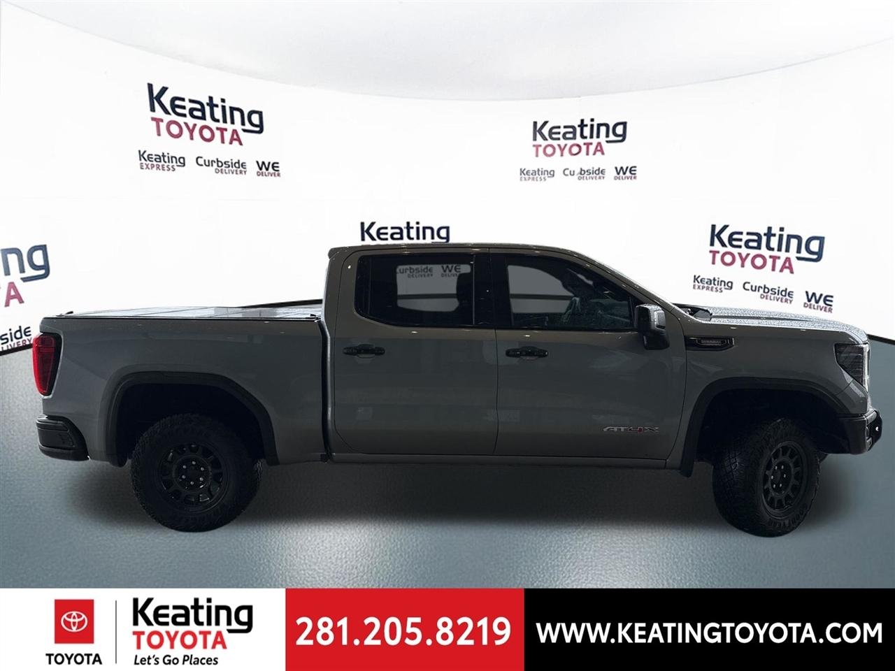 GMC Sierra 1500 AT4X Crew Cab 4WD 2024