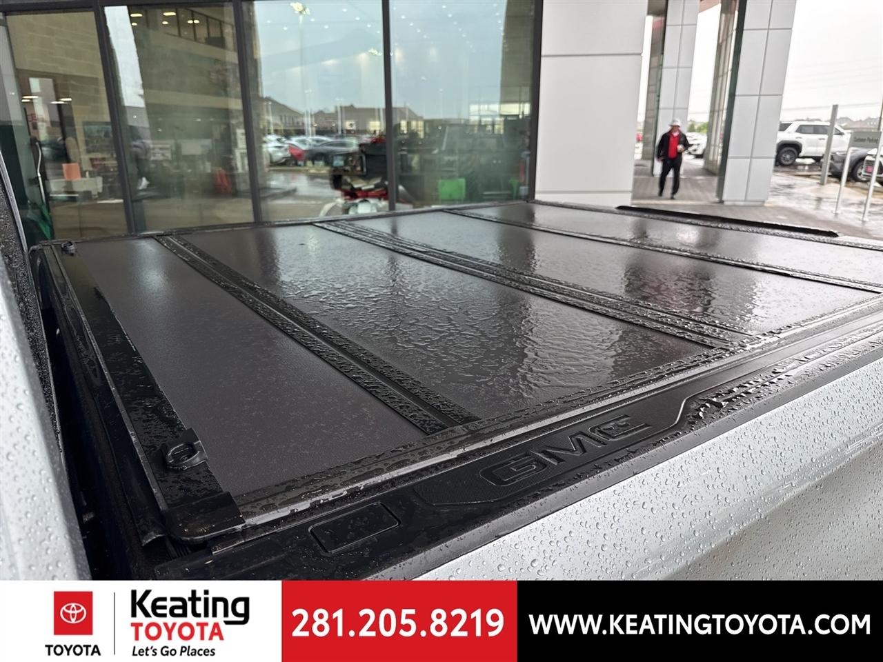 GMC Sierra 1500 AT4X Crew Cab 4WD 2024