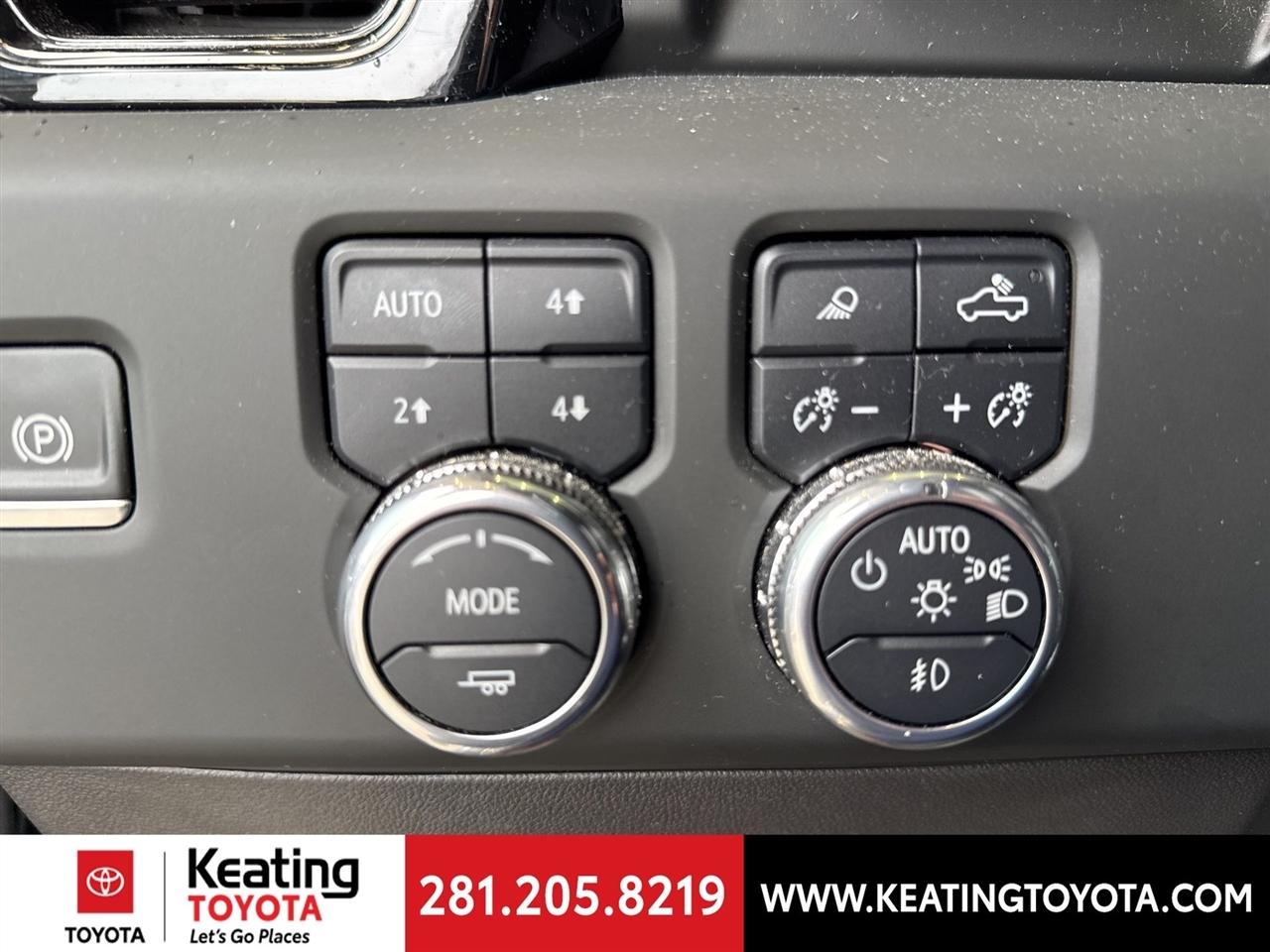 GMC Sierra 1500 AT4X Crew Cab 4WD 2024