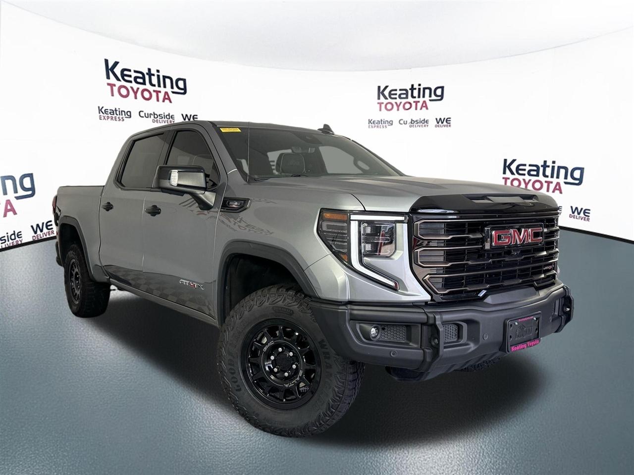 GMC Sierra 1500 AT4X Crew Cab 4WD 2024