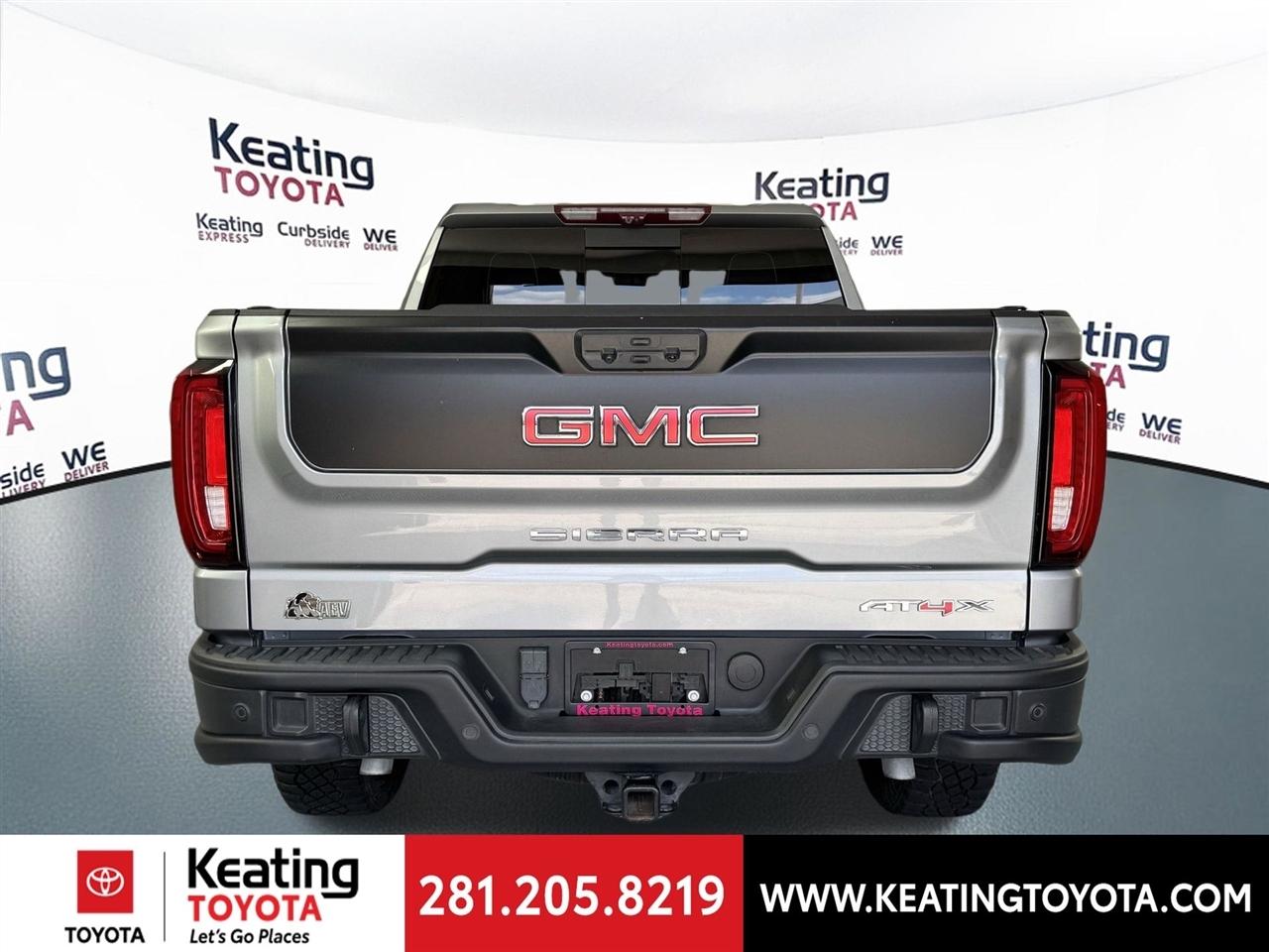 GMC Sierra 1500 AT4X Crew Cab 4WD 2024