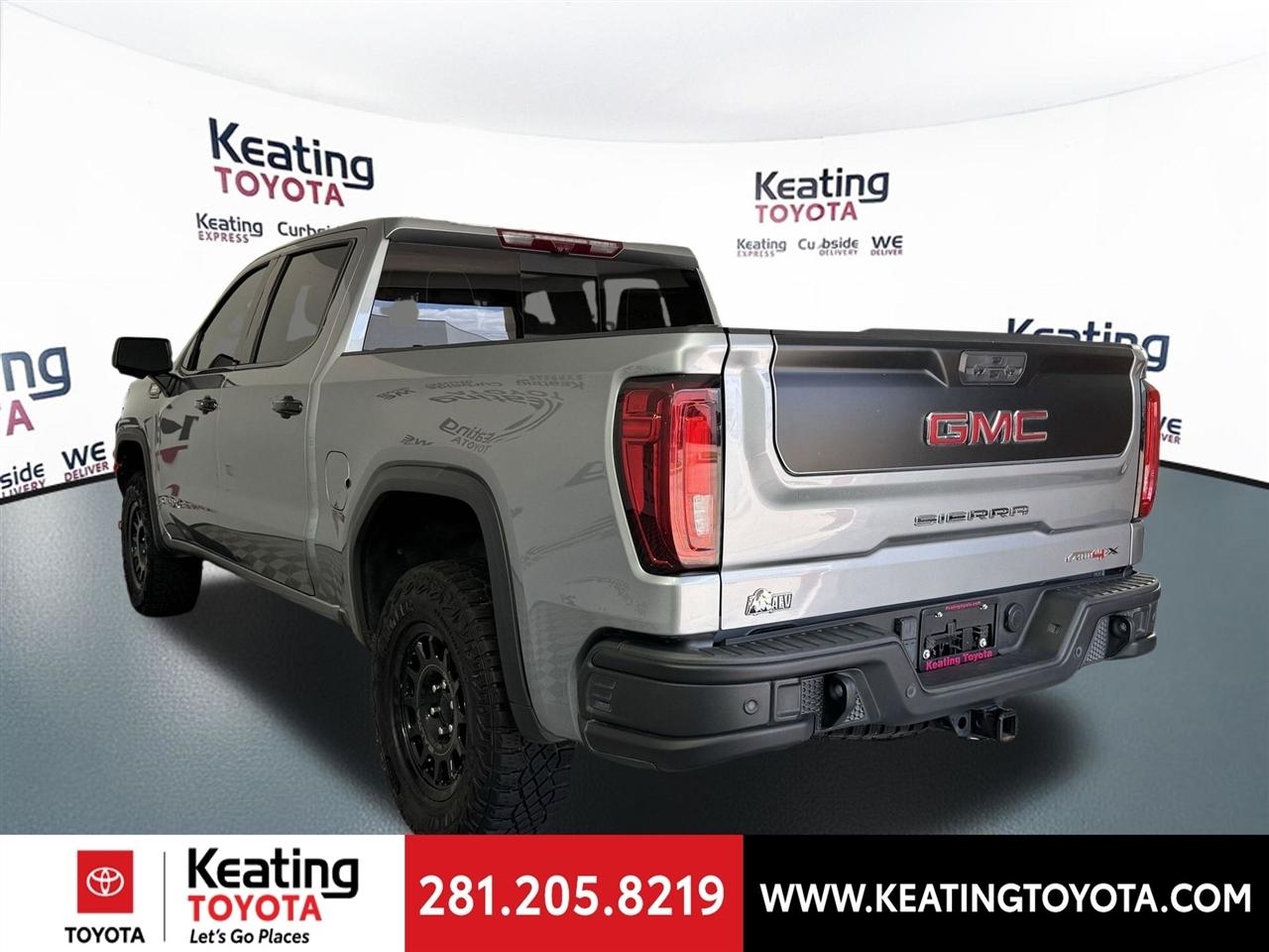 GMC Sierra 1500 AT4X Crew Cab 4WD 2024