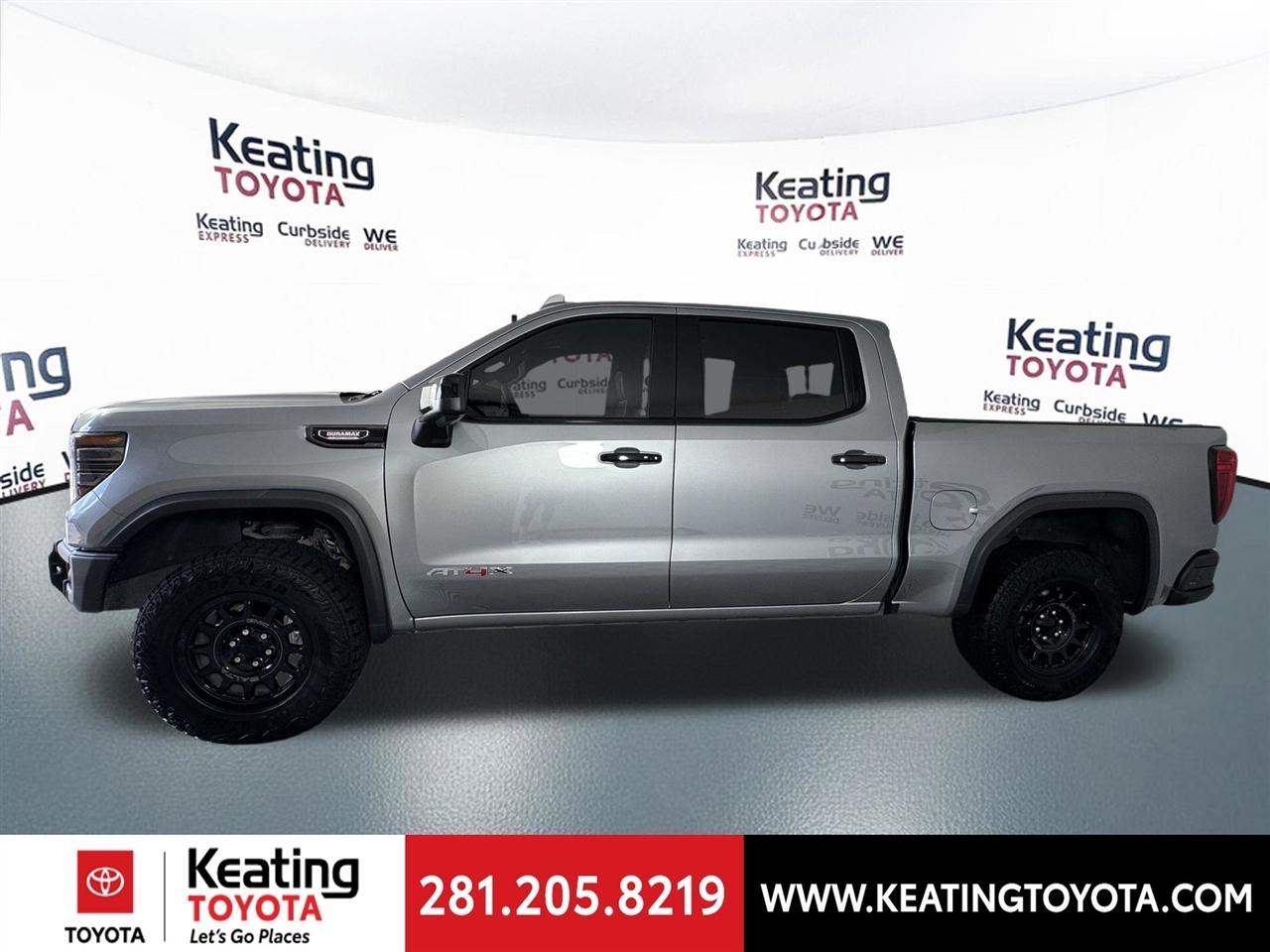 GMC Sierra 1500 AT4X Crew Cab 4WD 2024
