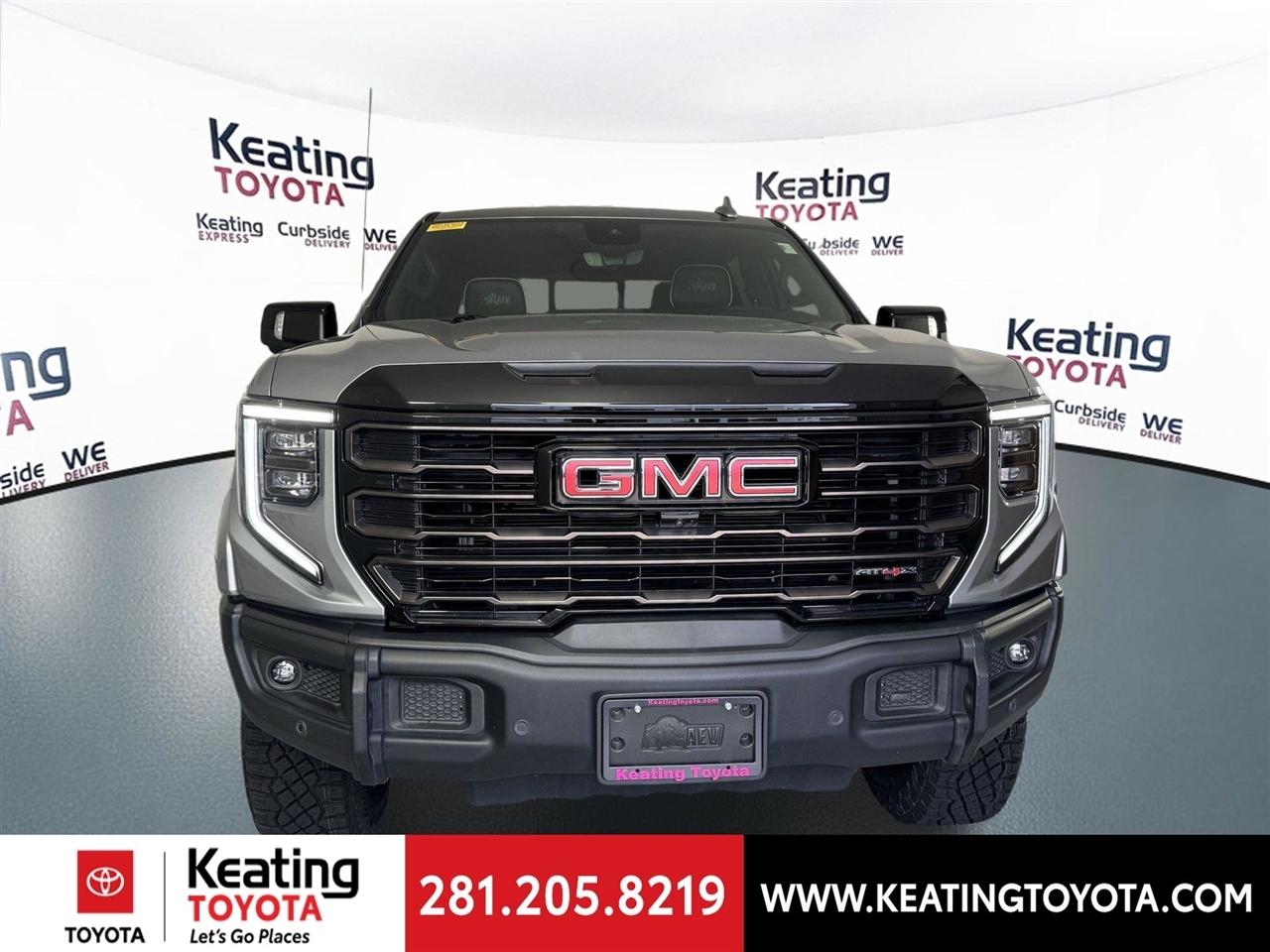 GMC Sierra 1500 AT4X Crew Cab 4WD 2024
