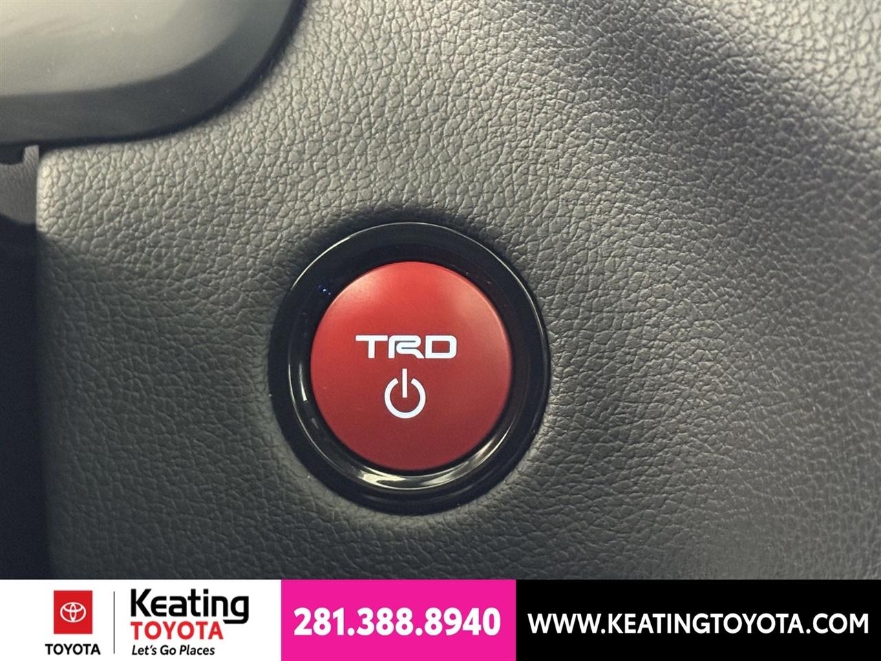 Toyota Tundra TRD PRO CrewMax 4WD Hybrid 2026